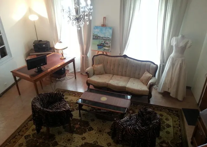 Propriete La Claire Bed & Breakfast